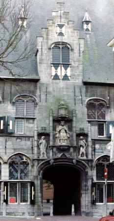 Flemish Municipal Building